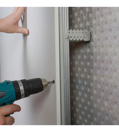 Саморез по дереву