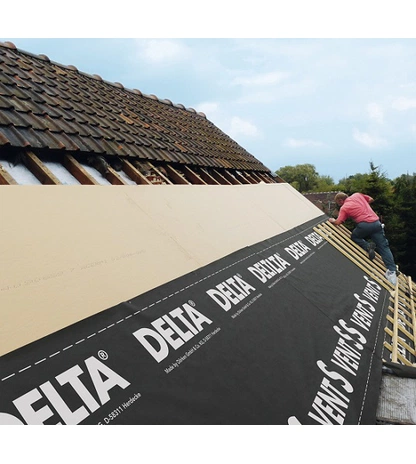 Диффузионная полипропиленовая мембрана повышенной прочности с самоклеящейся лентой DELTA-VENT S PLUS