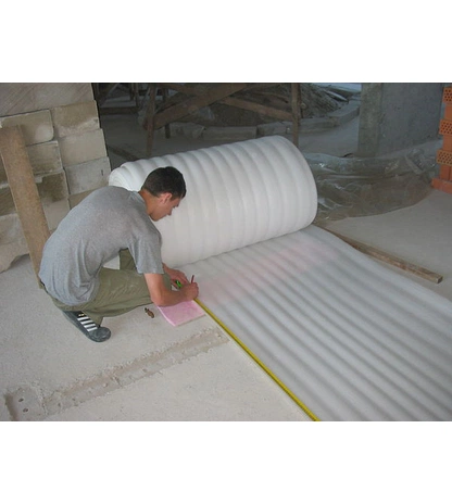 Рулон из вспененного полиэтилена ISODOM ППИ-П