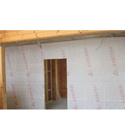 Пароизоляционная полипропиленовая мембрана с клейкой лентой Изоспан В fix