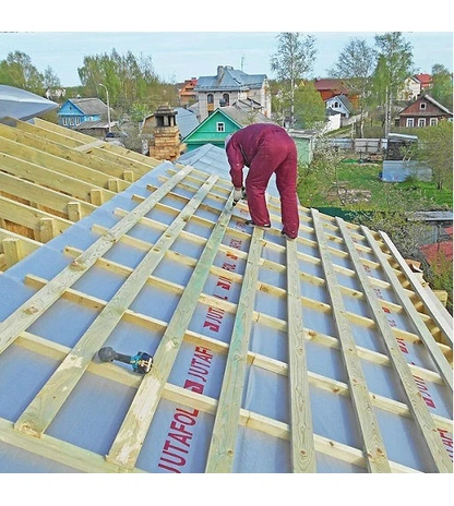 Подкровельная пароизоляционная ламинированная плёнка Ютафол Н Сильвер Лайт